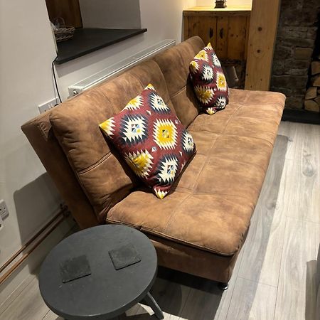 Clydach Cottages 래넬리 외부 사진