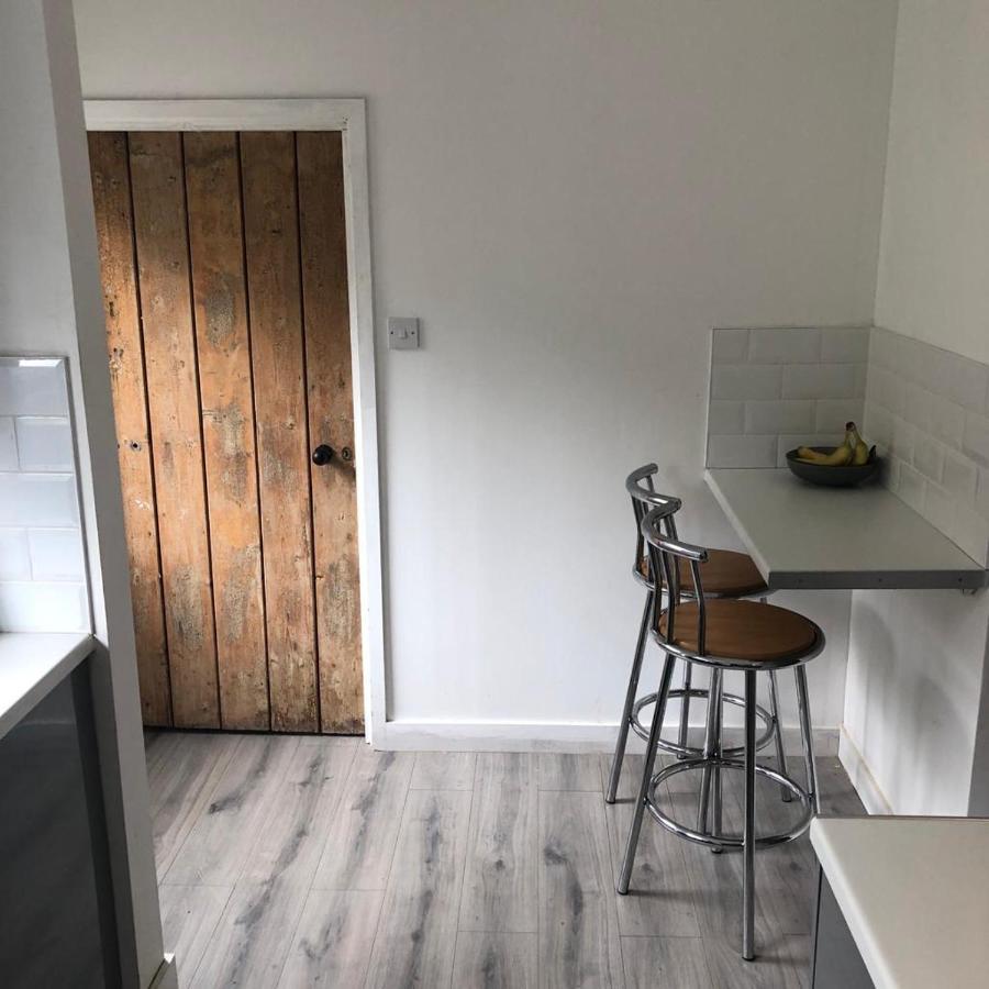 Clydach Cottages 래넬리 외부 사진